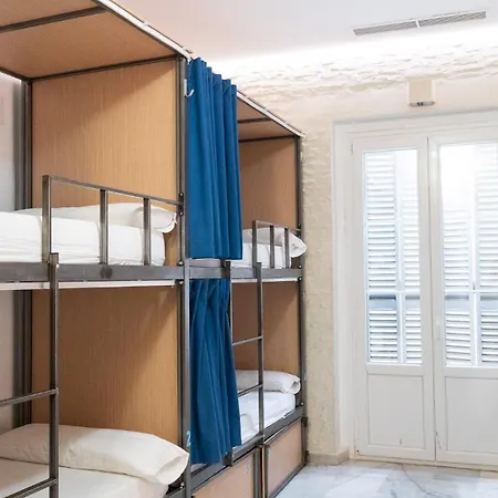 The Nomad Hostel&Pension-2